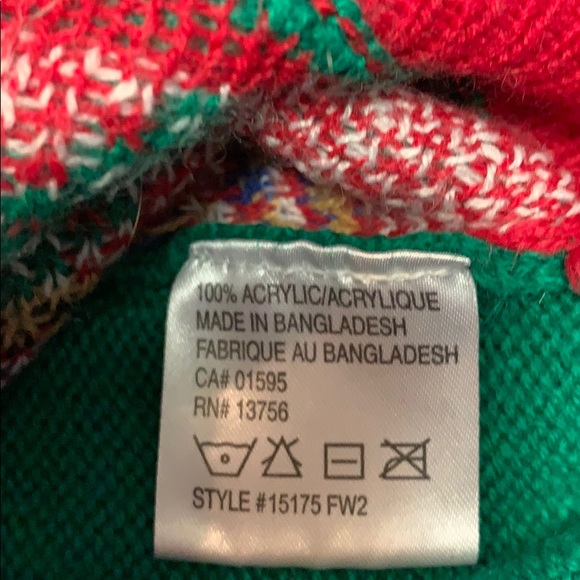 Ugly christmas sweater nutcracker. - Picture 6 of 8